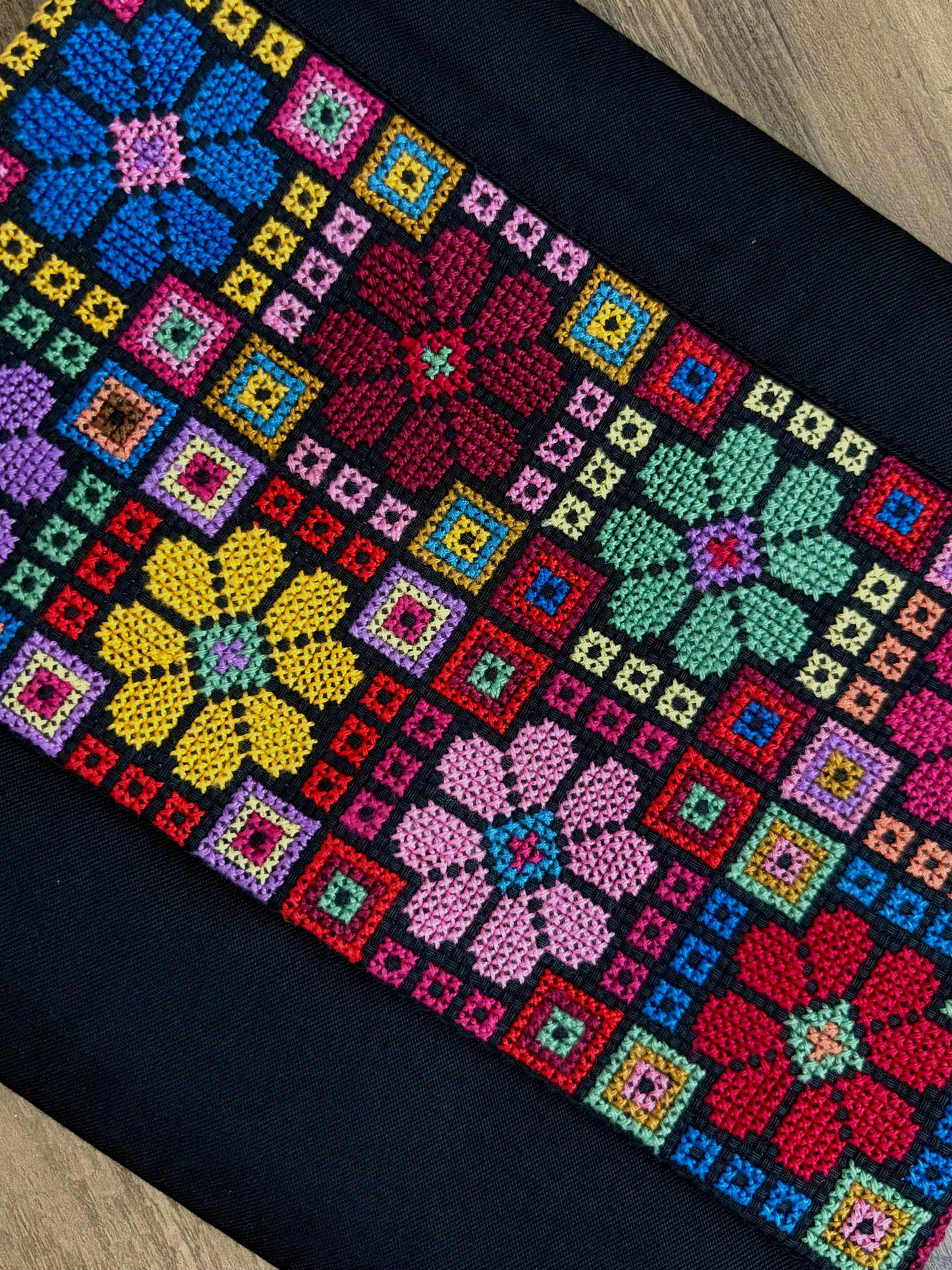 Handmade Tatreez Shoulder & Crossbody Bags