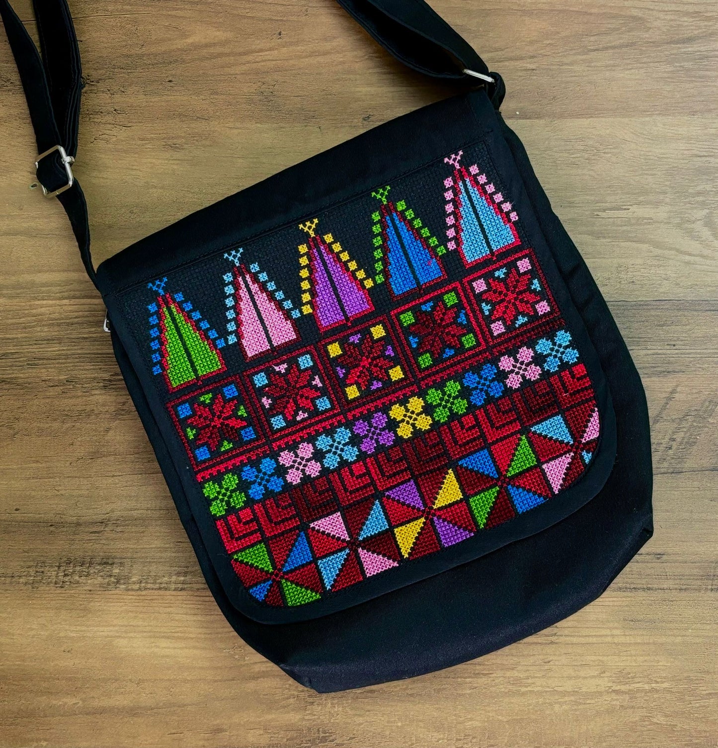 Handmade Colorful Tatreez Shoulder Bag