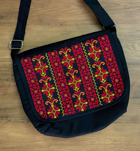 Handmade Falahi Tatreez Shoulder Bag