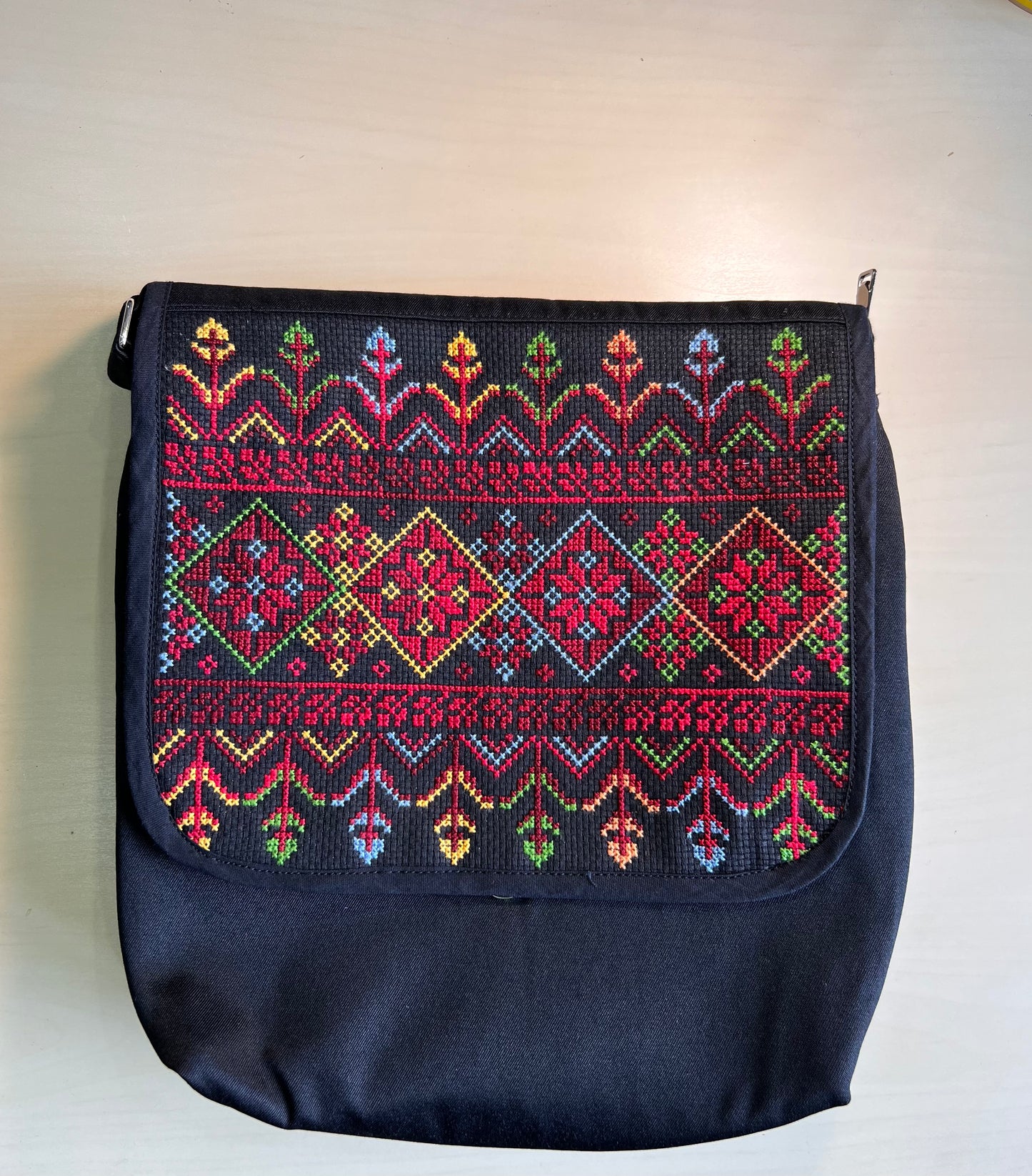 Handmade Classical Tatreez Colors Shoulder & Crossbody Bag