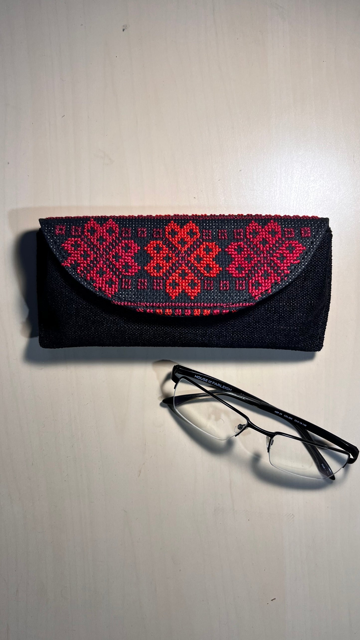 Embroidered Eyeglasses Case