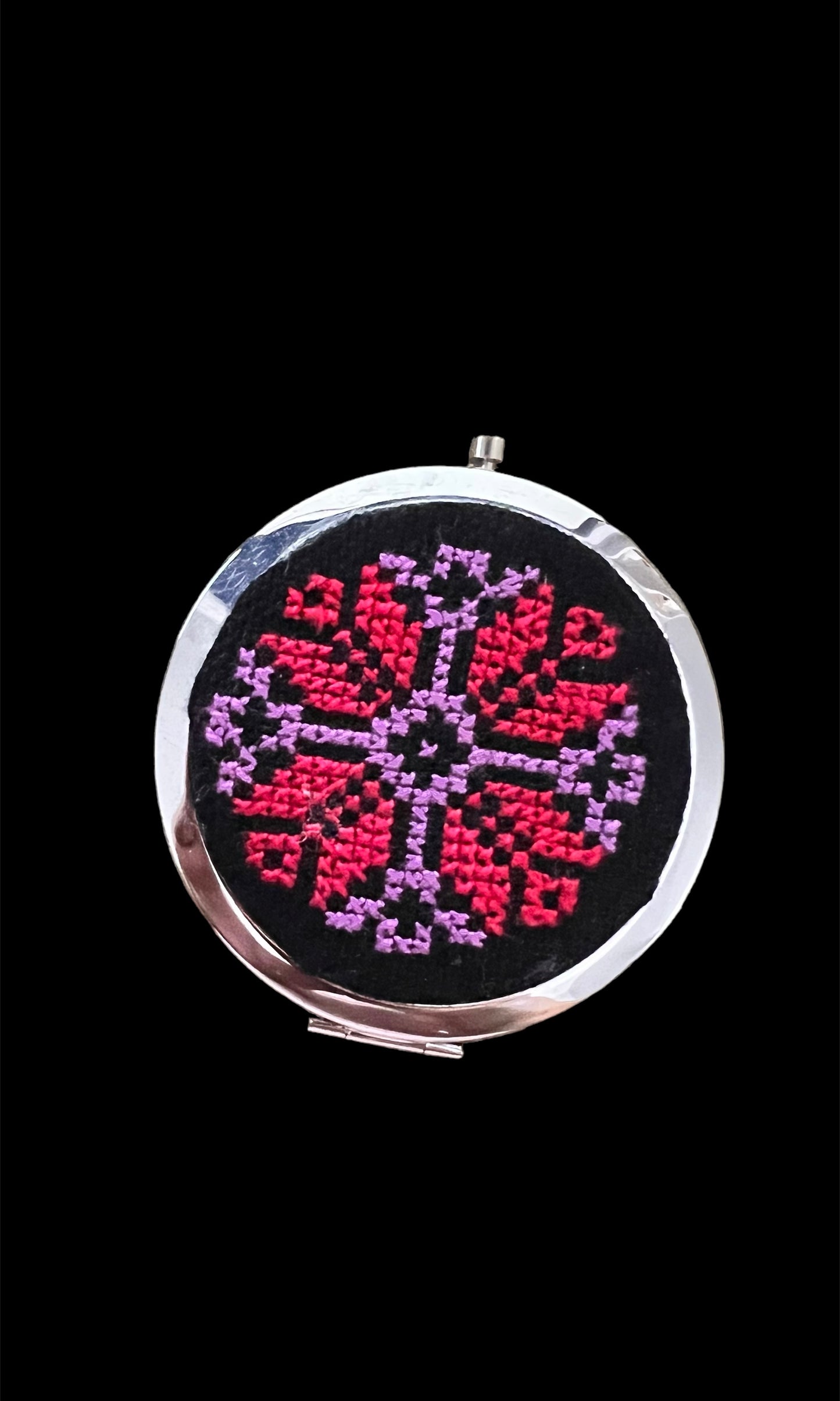 Embroidery Mirror