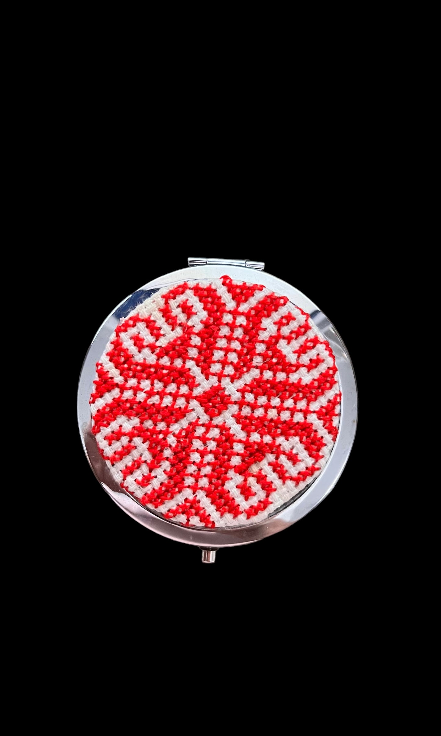 Embroidery Mirror